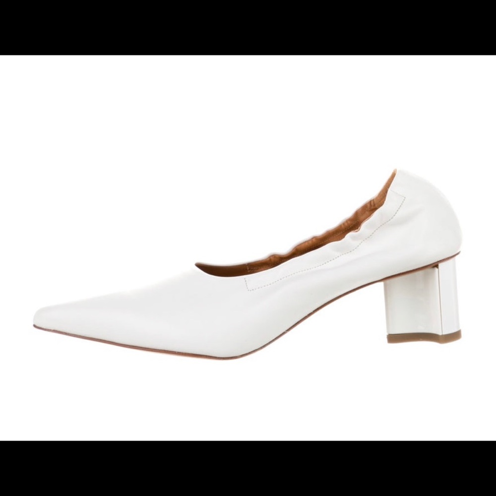 Clergerie white stretchy pump